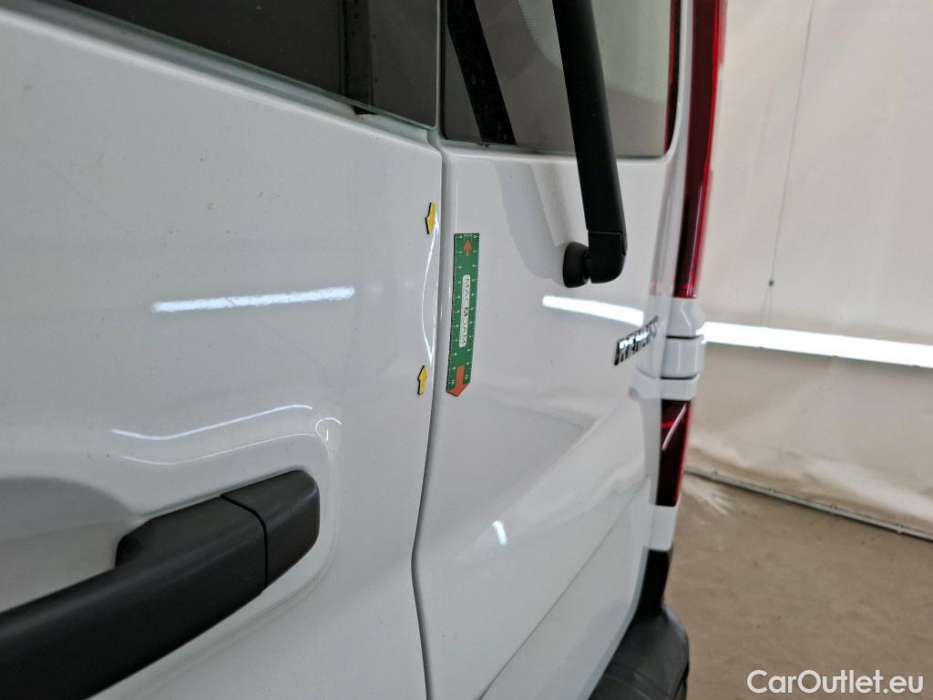  Renault  Trafic RENAULT  / 2019 / 4P / Combi Zen L1 dCi 120 S&S - 8 pl #18