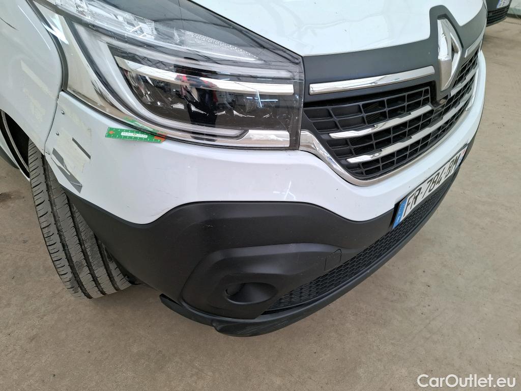  Renault  Trafic RENAULT  / 2019 / 4P / Combi Zen L1 dCi 120 S&S - 8 pl #12