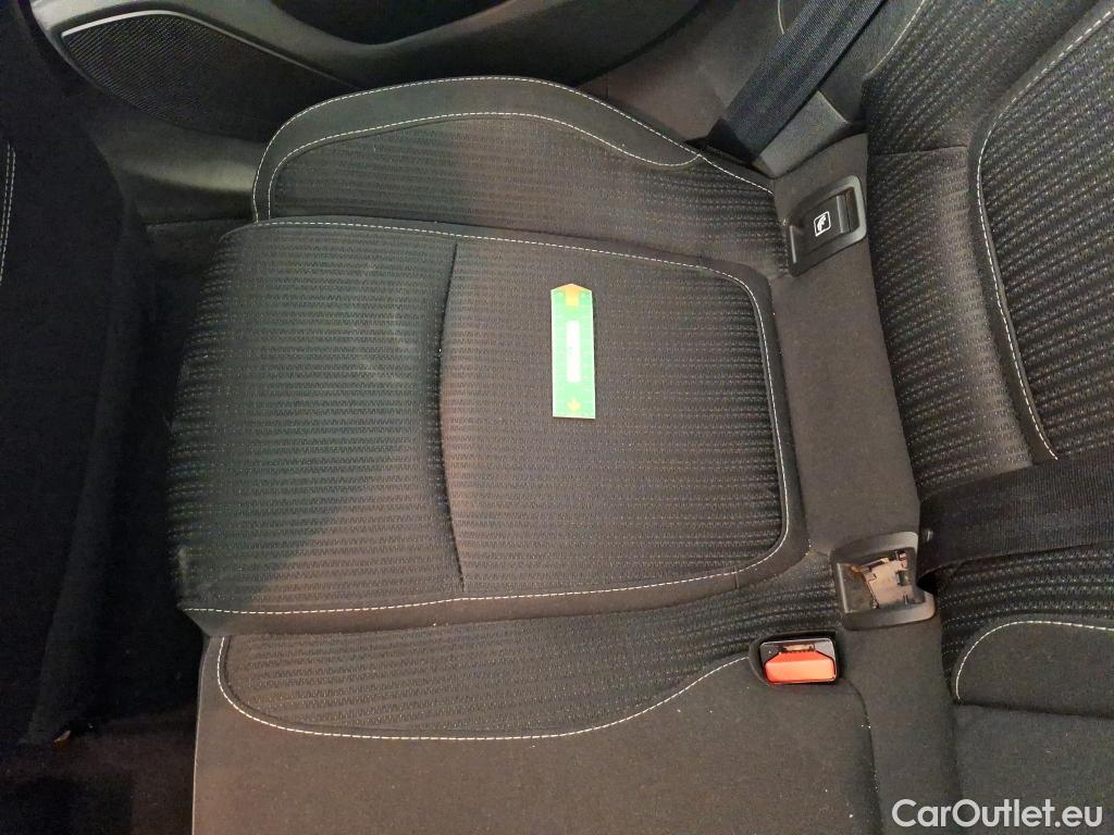  Renault  Megane  IV Berline 5pt. Business 1.5 dCi 115CV BVA7 E6dT #95