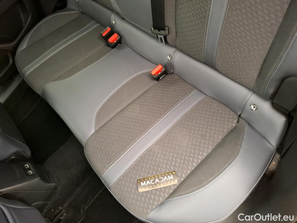  Peugeot  2008  Allure Business 1.2 PureTech 100CV BVM6 E6d #31