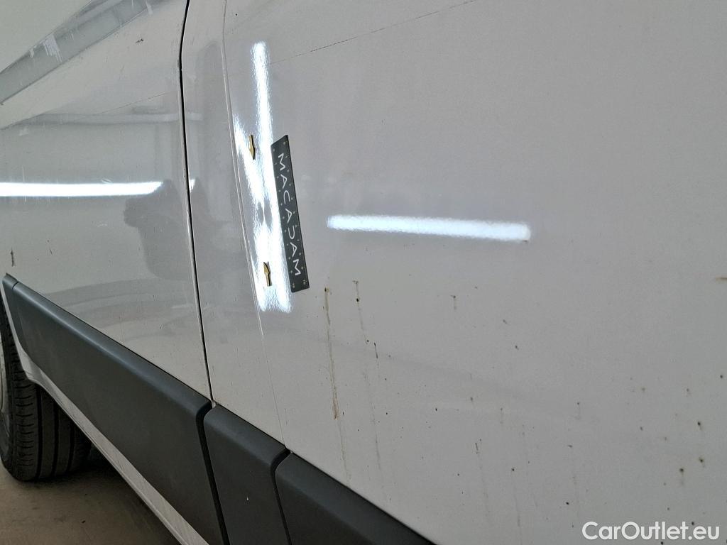  Fiat  Ducato FIAT  / 2014 / 4P / Fourgon tôlé 3.3 M H2 2.3 Multijet 130 Pack Pro Nav #42