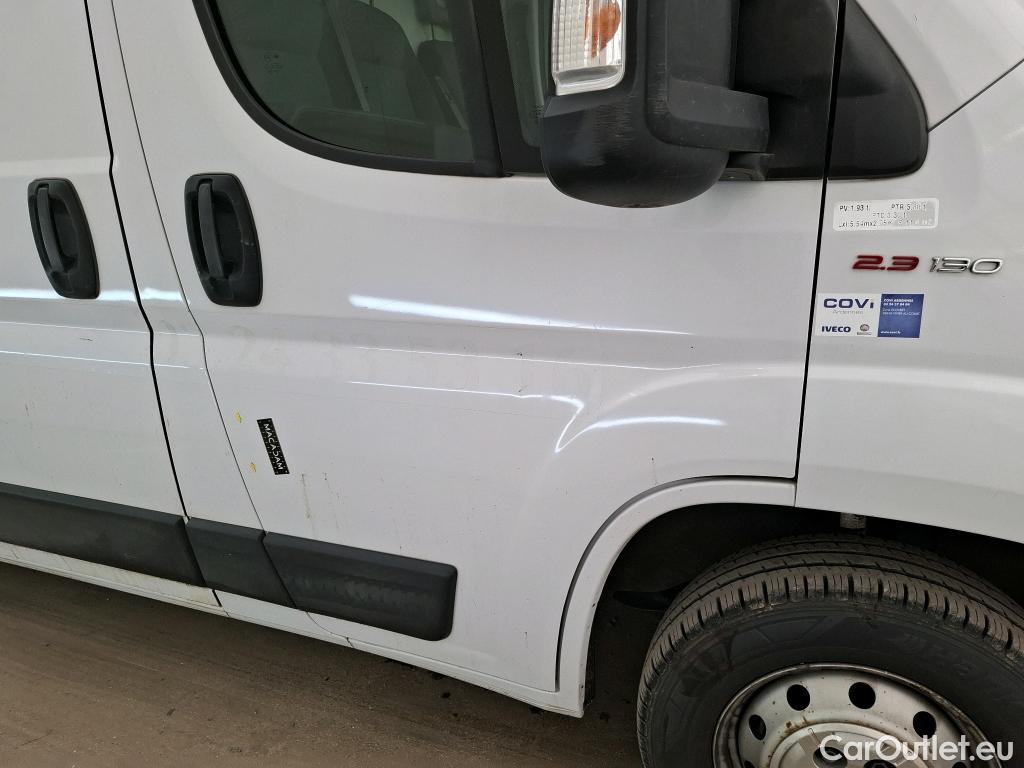  Fiat  Ducato FIAT  / 2014 / 4P / Fourgon tôlé 3.3 M H2 2.3 Multijet 130 Pack Pro Nav #41
