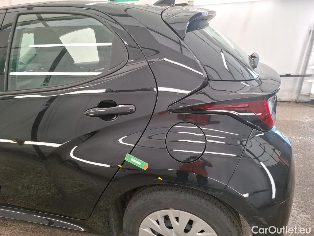 Toyota  Yaris TOYOTA  Hybride / 2019 / 5P / Berline Hybride 116h France Business Stage Acad #9