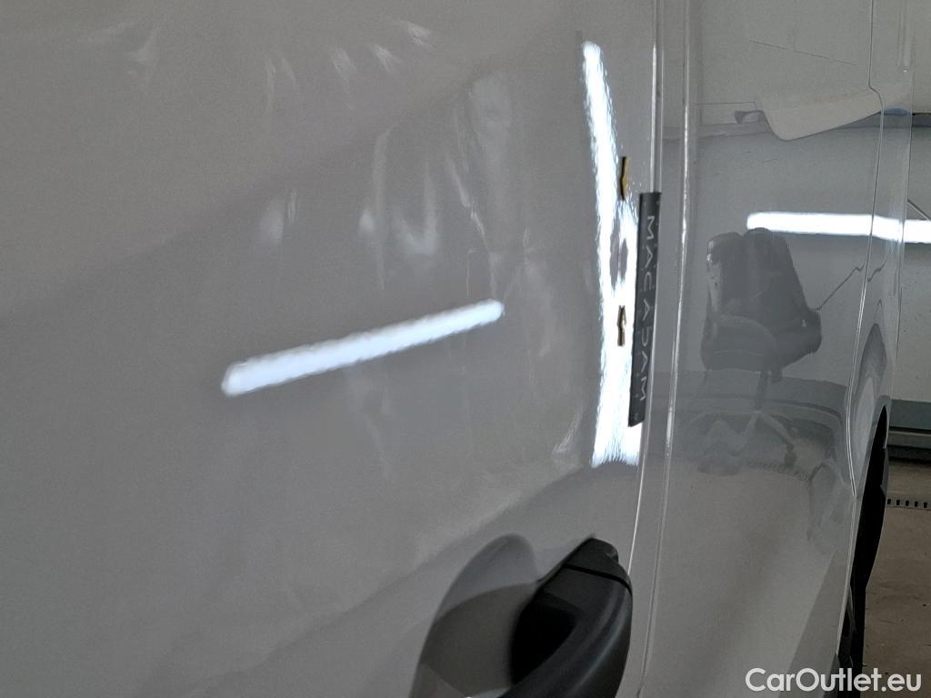  Renault  Trafic RENAULT  / 2021 / 4P / Fourgon tôlé FG CF L1H1 2T8 Blue dCi 130 #17