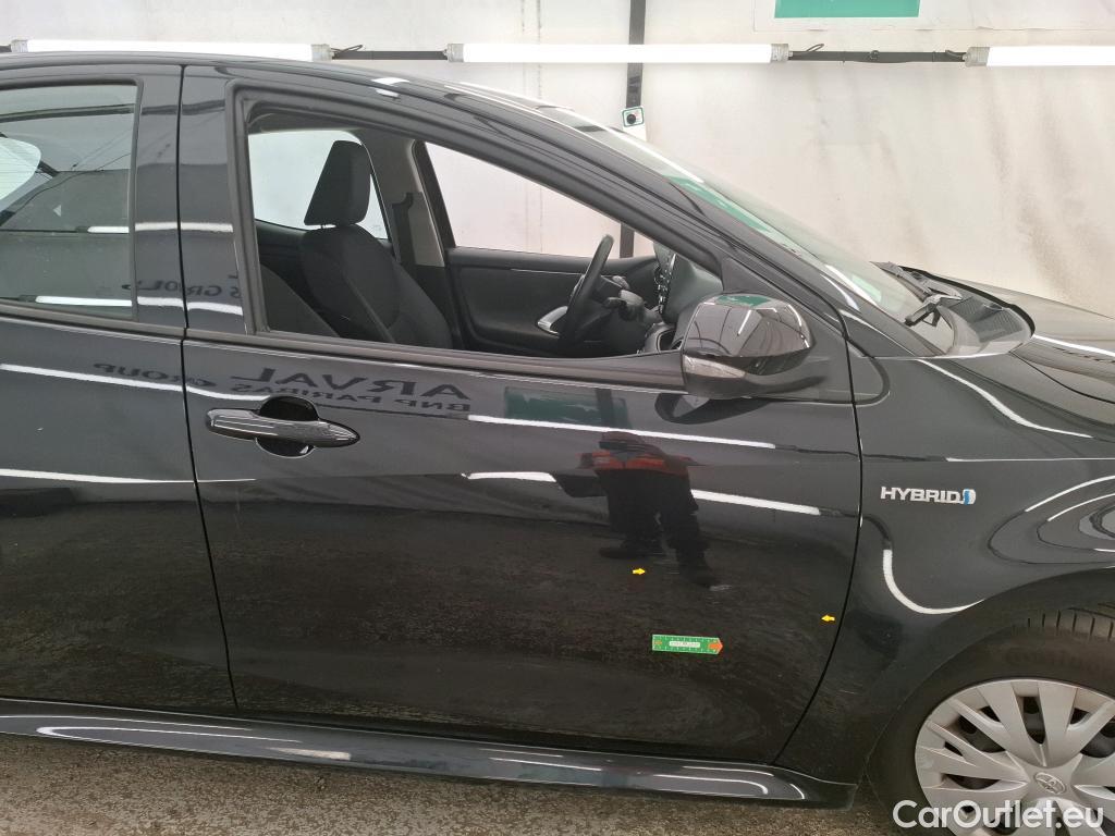  Toyota  Yaris TOYOTA  Hybride / 2019 / 5P / Berline Hybride 116h France Business Stage Acad #11