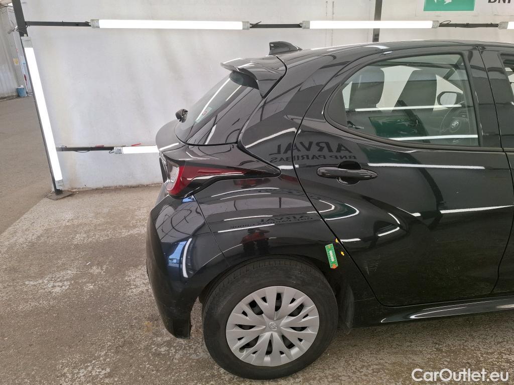  Toyota  Yaris TOYOTA  Hybride / 2019 / 5P / Berline Hybride 116h France Business Stage Acad #4