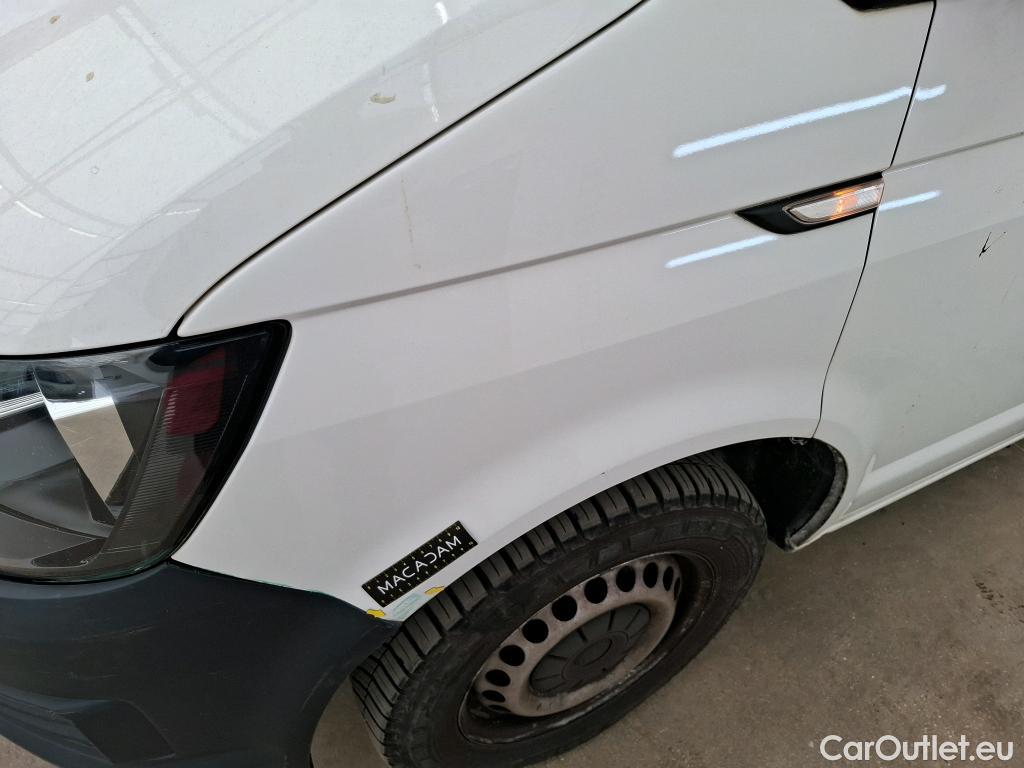  Volkswagen  Transporter T6  Fourgon 2.0 100CV BVM5 #66