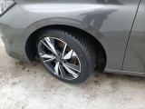  Peugeot  308 Peugeot  SW 1.5 BlueHDi 130 S&S EAT8 Allure 5d #16