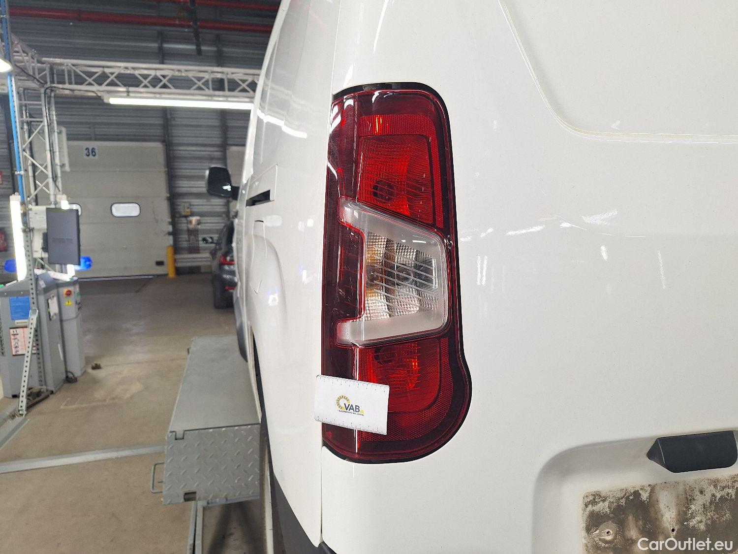  Peugeot  Partner Peugeot, _ '18, Peugeot  1.5 BHDi L2 Heavy 75kW Premium 4d #18