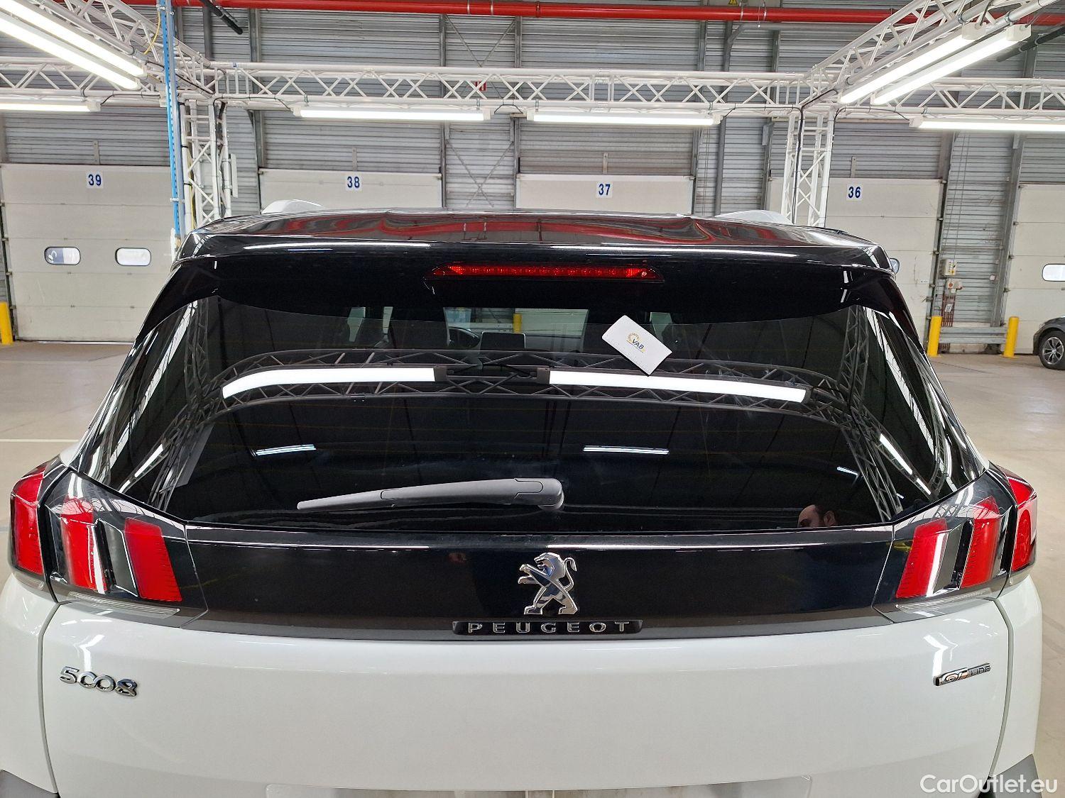  Peugeot  5008 Peugeot,  '16, Peugeot  1.5 BlueHDi 96kW S&S GT Line 5d 7pl #20