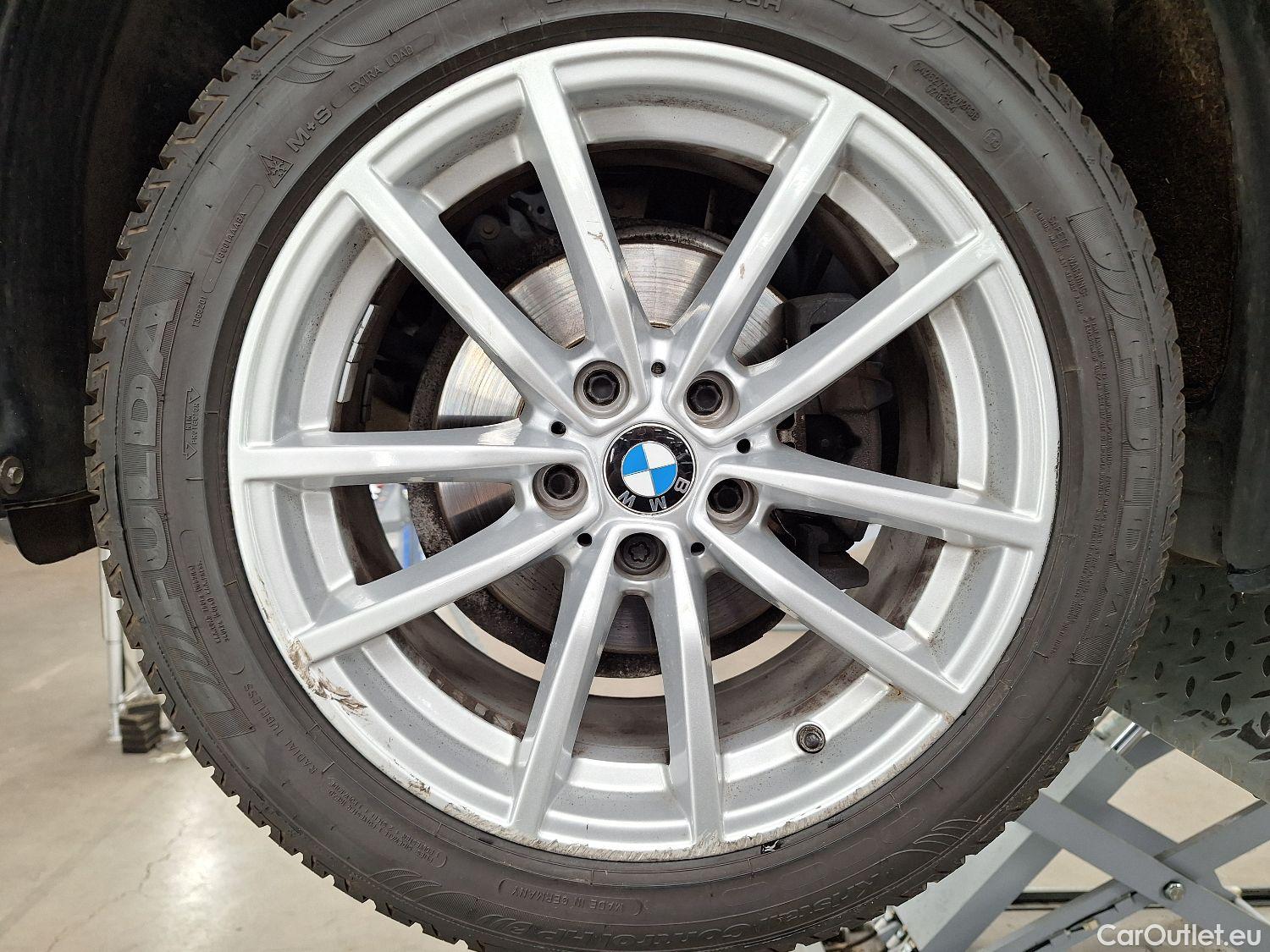  Bmw  Serie 3 BMW, 3-serie Touring '18, BMW 3 Reeks Touring 318dA (110 kW) 5d #4