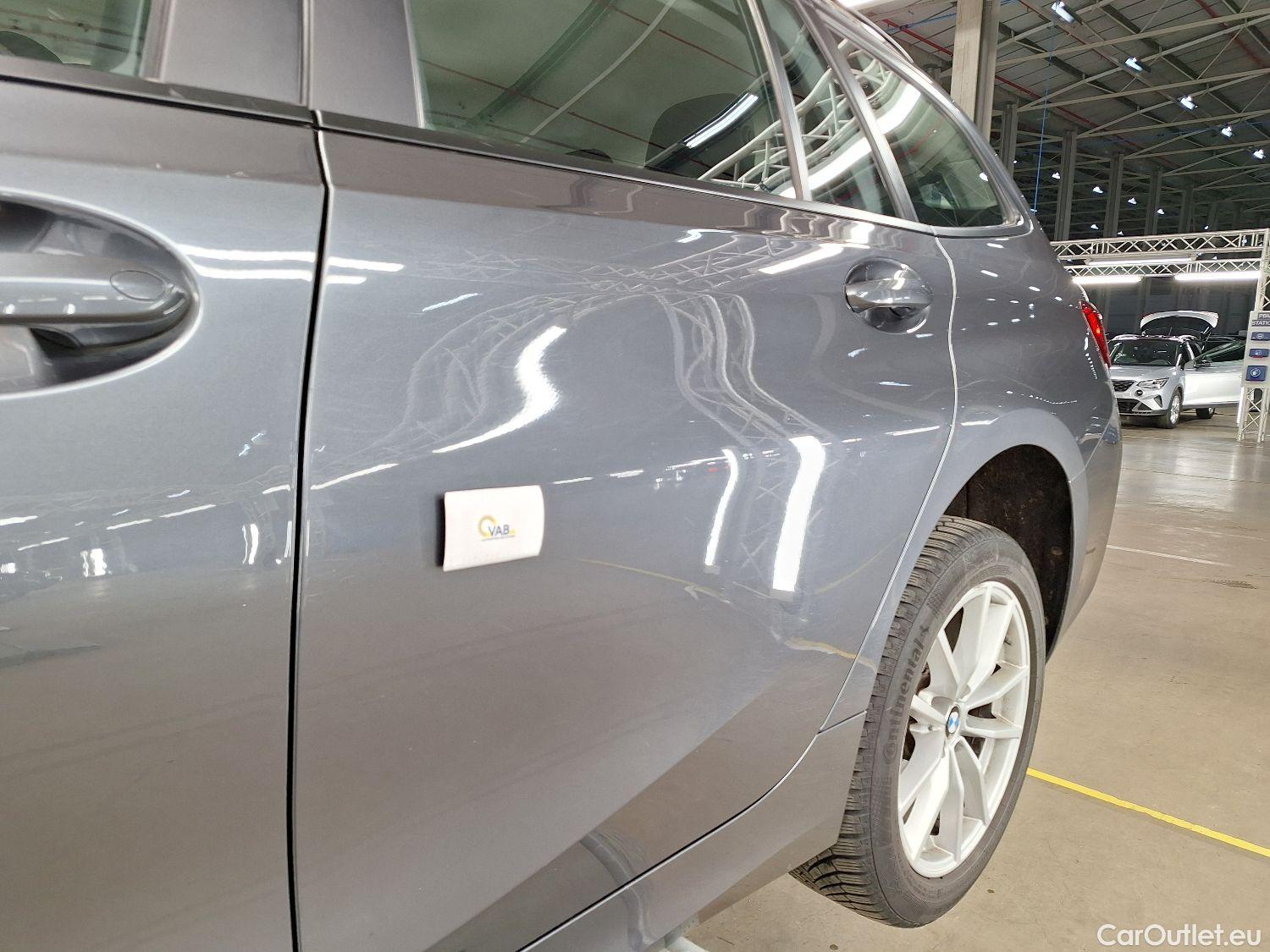  Bmw  Serie 3 BMW, 3-serie Touring '18, BMW 3 Reeks Touring 318dA (110 kW) 5d #33