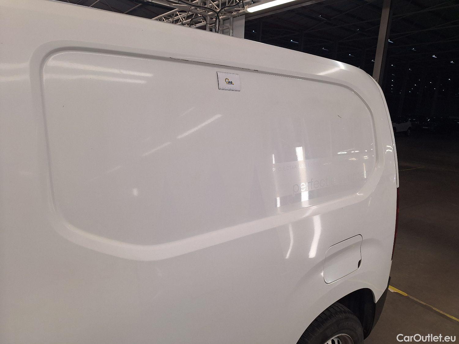  Peugeot  Partner Peugeot, _ '18, Peugeot  1.5 BHDi L1 Light 75kW s/s Premium #18