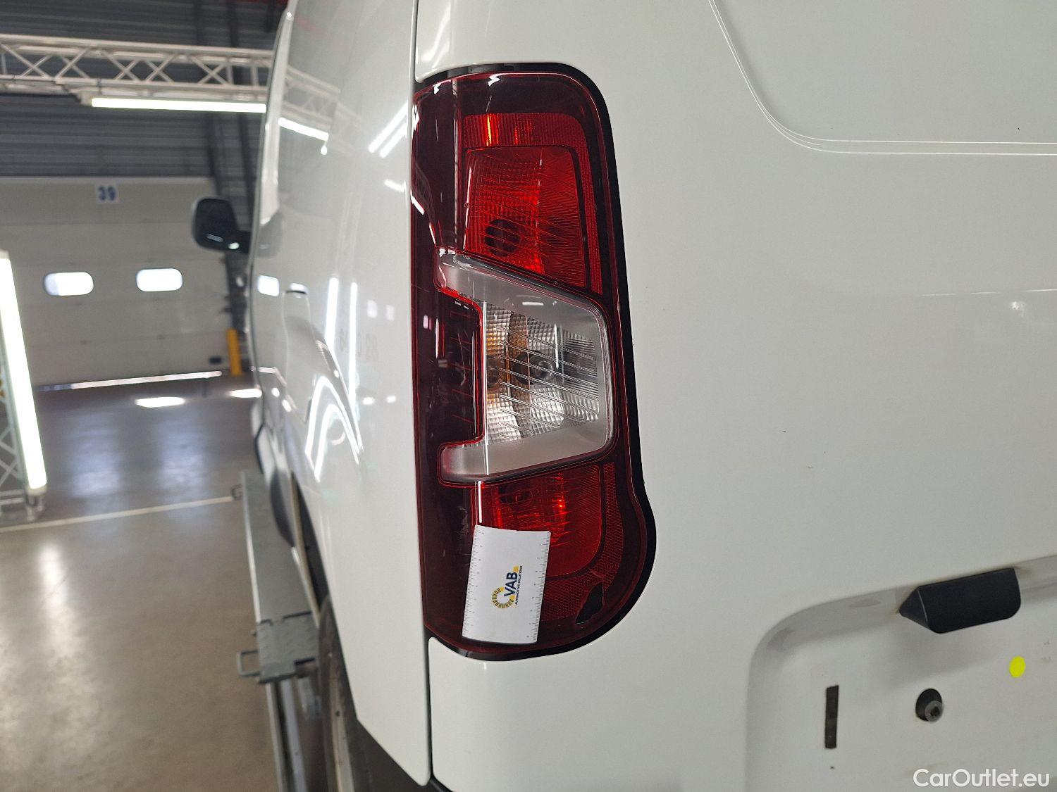  Peugeot  Partner Peugeot, _ '18, Peugeot  1.5 BHDi L1 Light 75kW s/s Premium #6