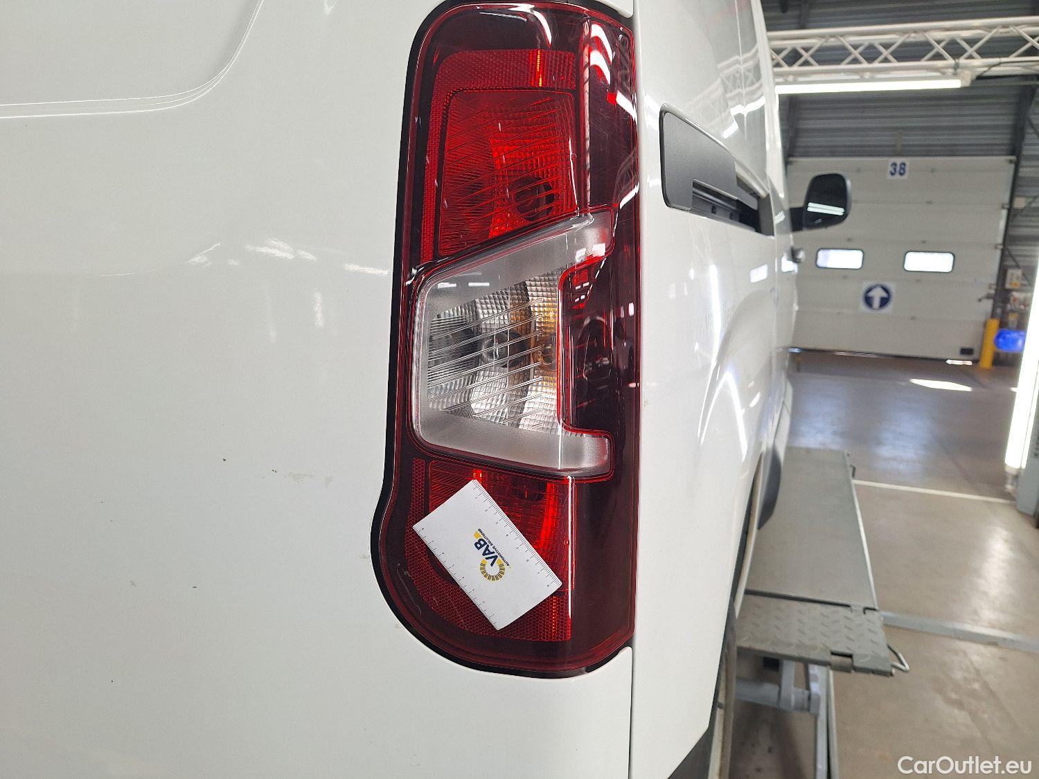  Peugeot  Partner Peugeot, _ '18, Peugeot  1.5 BHDi L1 Light 75kW s/s Premium #3