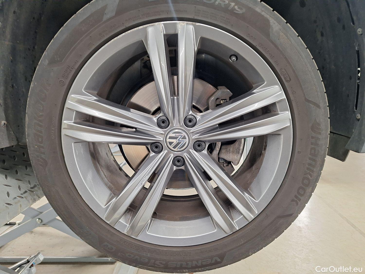  Volkswagen  Tiguan VW,  Allspace '17, Volkswagen  Allspace 1.5 TSI ACT DSG7 Platin #3