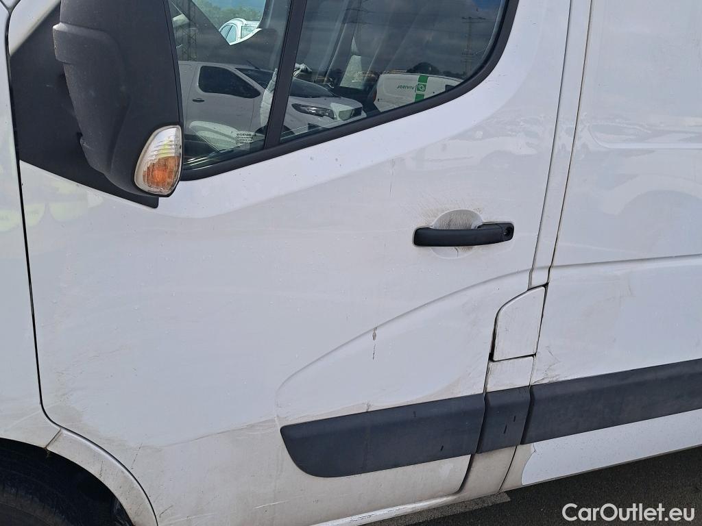  Nissan  NV400 NISSAN  / 2011 / 4P / furgón L1H1 3,5T 2.3dCi EU6 107kW FWD COMFORT #34