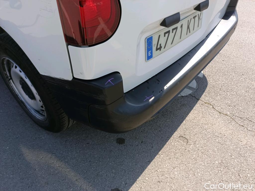 Citroen  Berlingo CITROEN  / 2018 / 3P / furgón derivado de turismo Talla M BlueHDi 73kW CONTROL #40