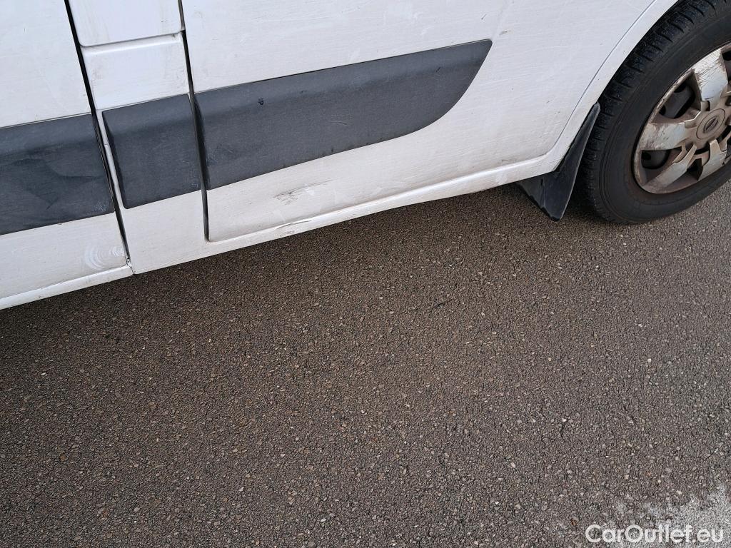  Nissan  NV400 NISSAN  / 2011 / 4P / furgón L1H1 3,5T 2.3dCi EU6 107kW FWD COMFORT #22