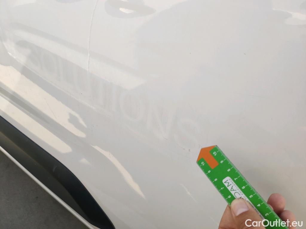  Citroen  Berlingo CITROEN  / 2018 / 4P / furgón derivado de turismo Talla XL BlueHDi 100 CLUB #23