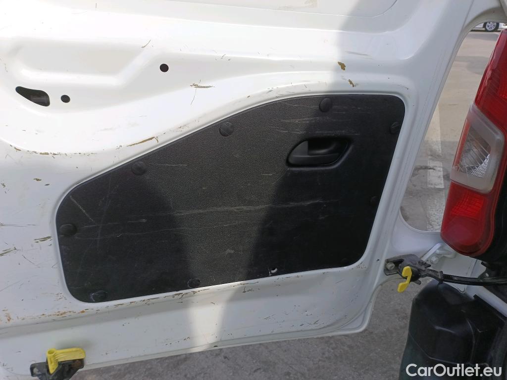 Opel  Combo  E Cargo Express 1.5 100CV MT5 #1