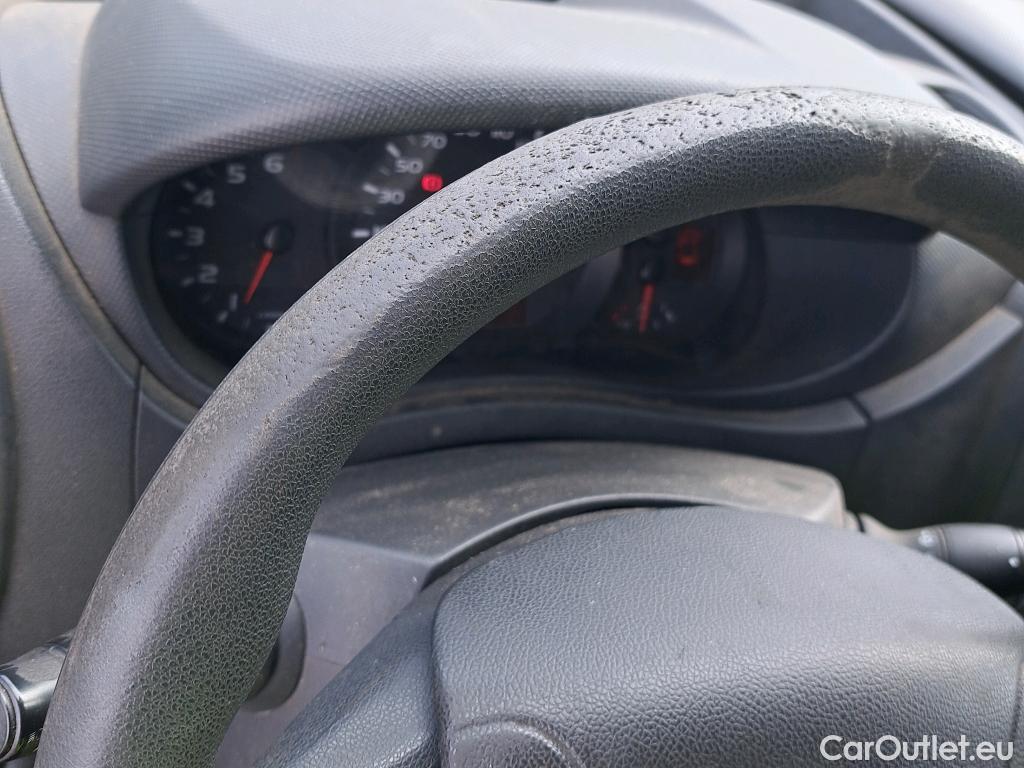  Nissan  NV400 NISSAN  / 2011 / 4P / furgón L1H1 3,5T 2.3dCi EU6 107kW FWD COMFORT #37