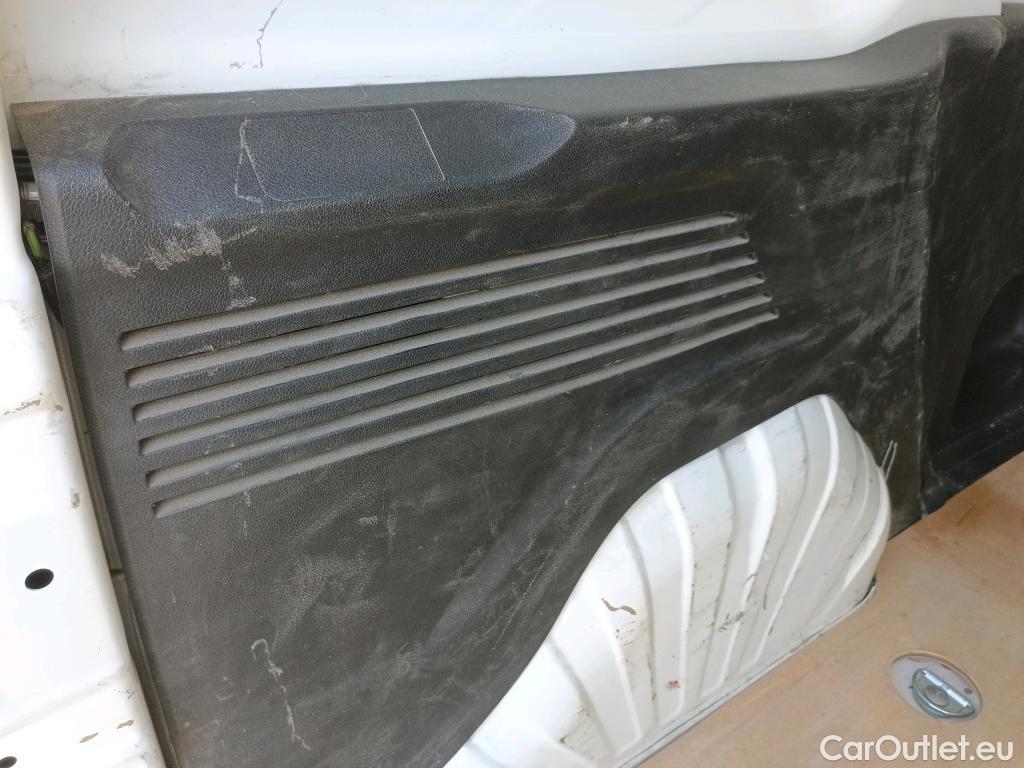  Citroen  Berlingo CITROEN  / 2018 / 3P / furgón derivado de turismo Talla M BlueHDi 73kW CONTROL #31