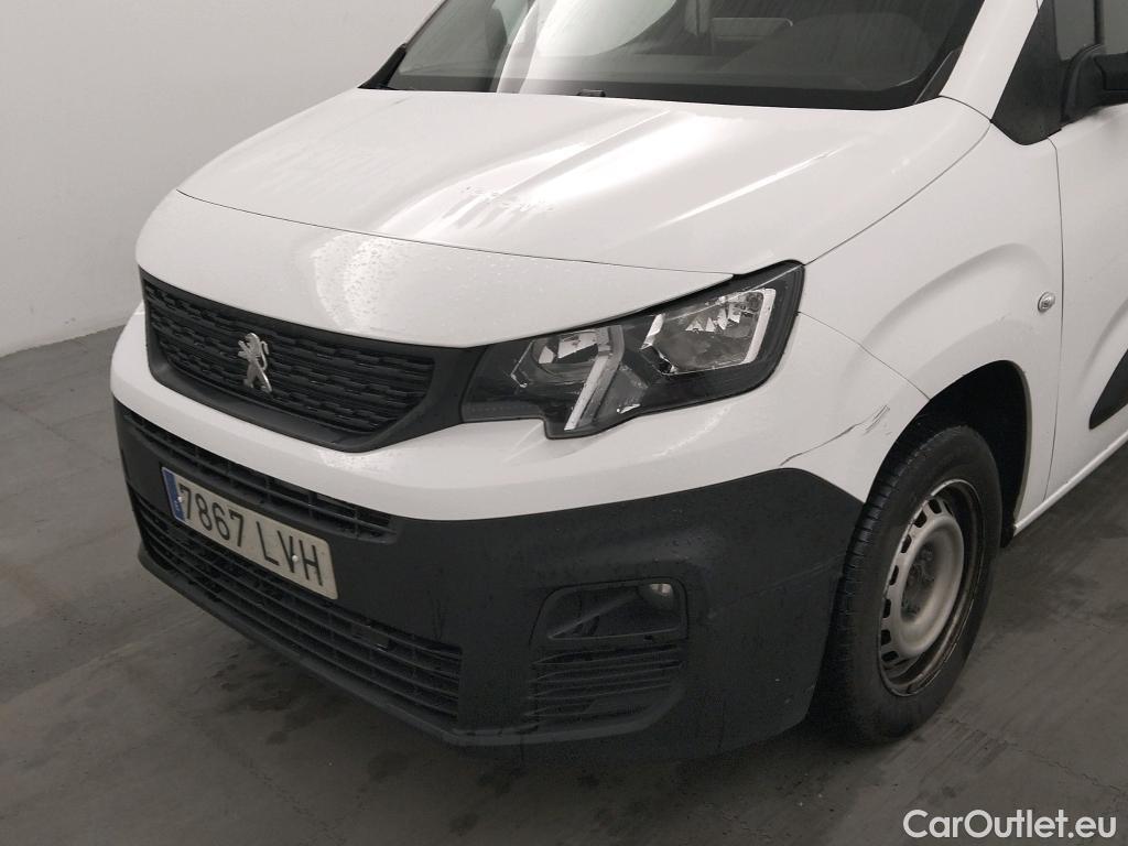  Land Rover  Discovery PEUGEOT Partner / 2018 / 4P / furgón derivado de turismo Premium Standard 600kg BlueHDi 73kW #13
