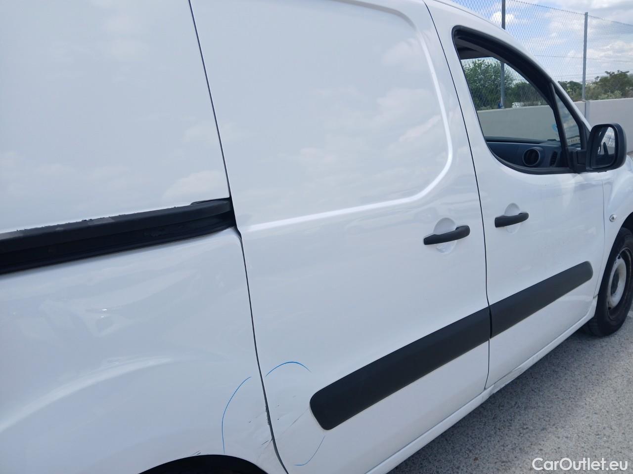  Peugeot  Partner PEUGEOT  VU 4p 2G furgón derivado de Furgón Confort PackL2 BlueHDi 73KW (100) #28