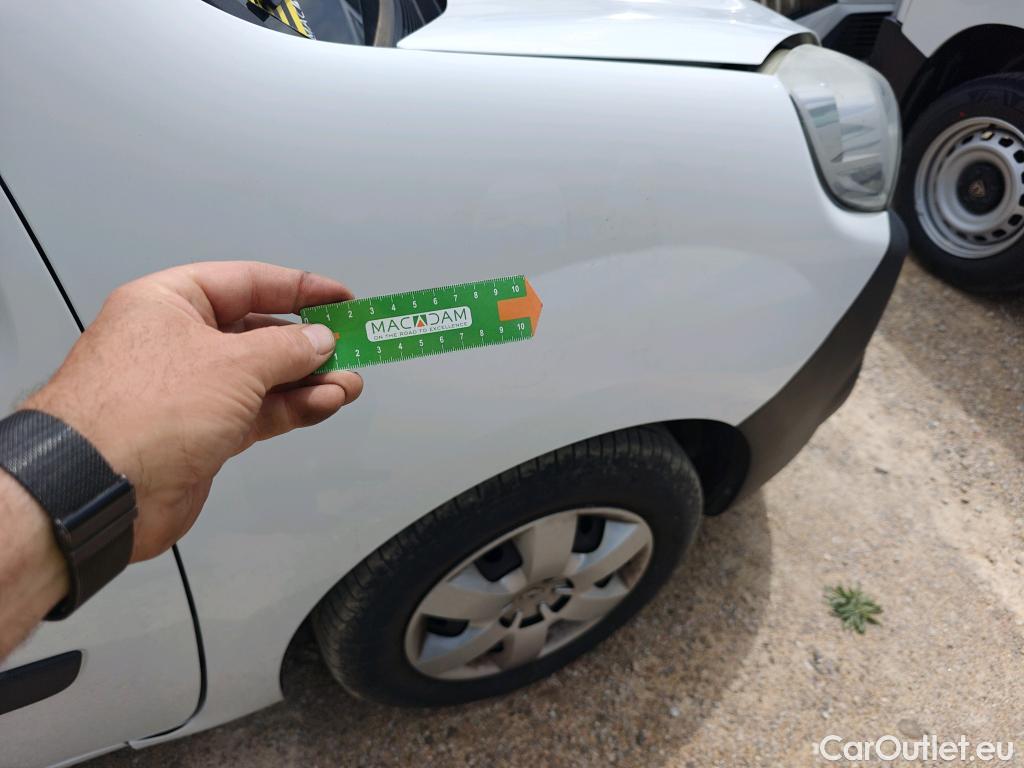 Renault  Kangoo  II Profesional 1.5 dCi 75CV MT5 E6 #24