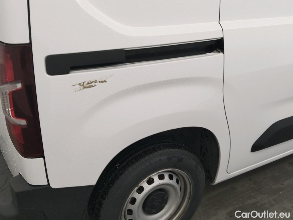  Opel  Combo OPEL  / 2018 / 3P / furgón derivado de turismo 1.6 TD S/S 74kW (100CV) Express L H1 650 #13