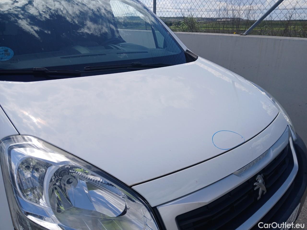  Peugeot  Partner PEUGEOT  VU 4p 2G furgón derivado de Furgón Confort PackL2 BlueHDi 73KW (100) #8