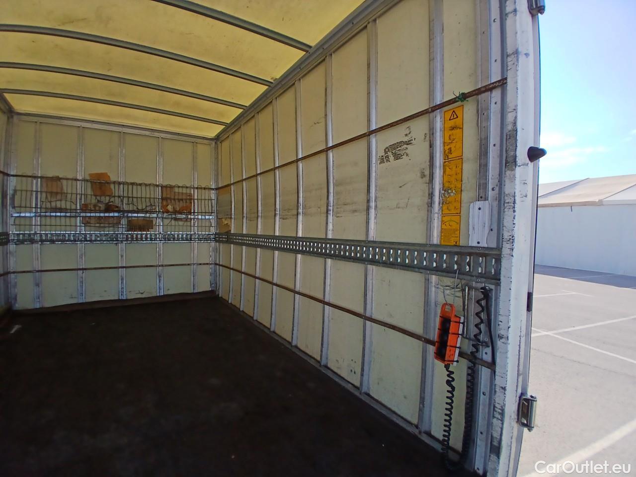  Volkswagen  Crafter  Camión Plataforma 50 Batalla Media 2.0 TDI 135CV MT6 E5 #23