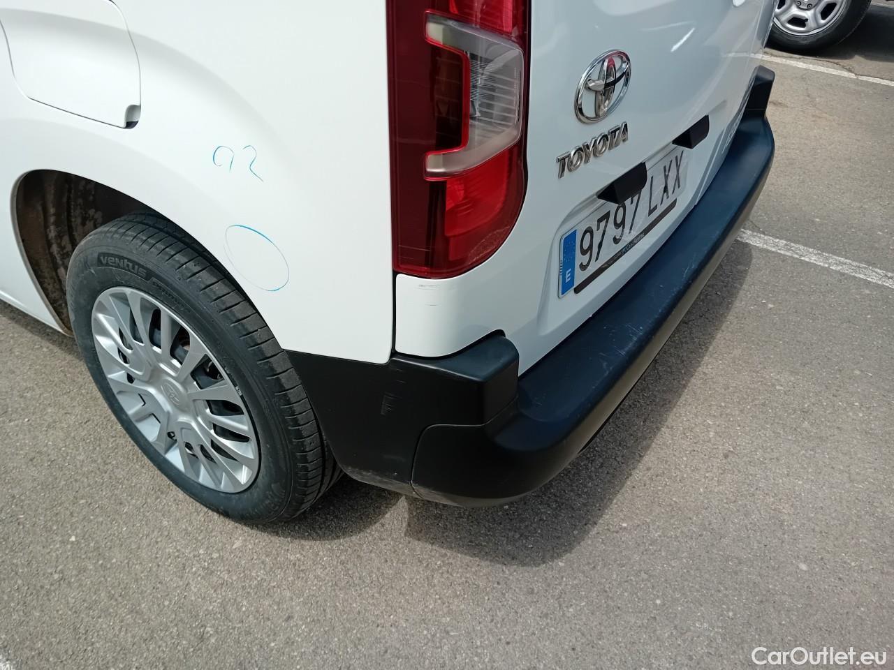  Toyota  Proace TOYOTA  City / 2020 / 4P / combi 1.5D 75kW (100CV) GX L1 #17