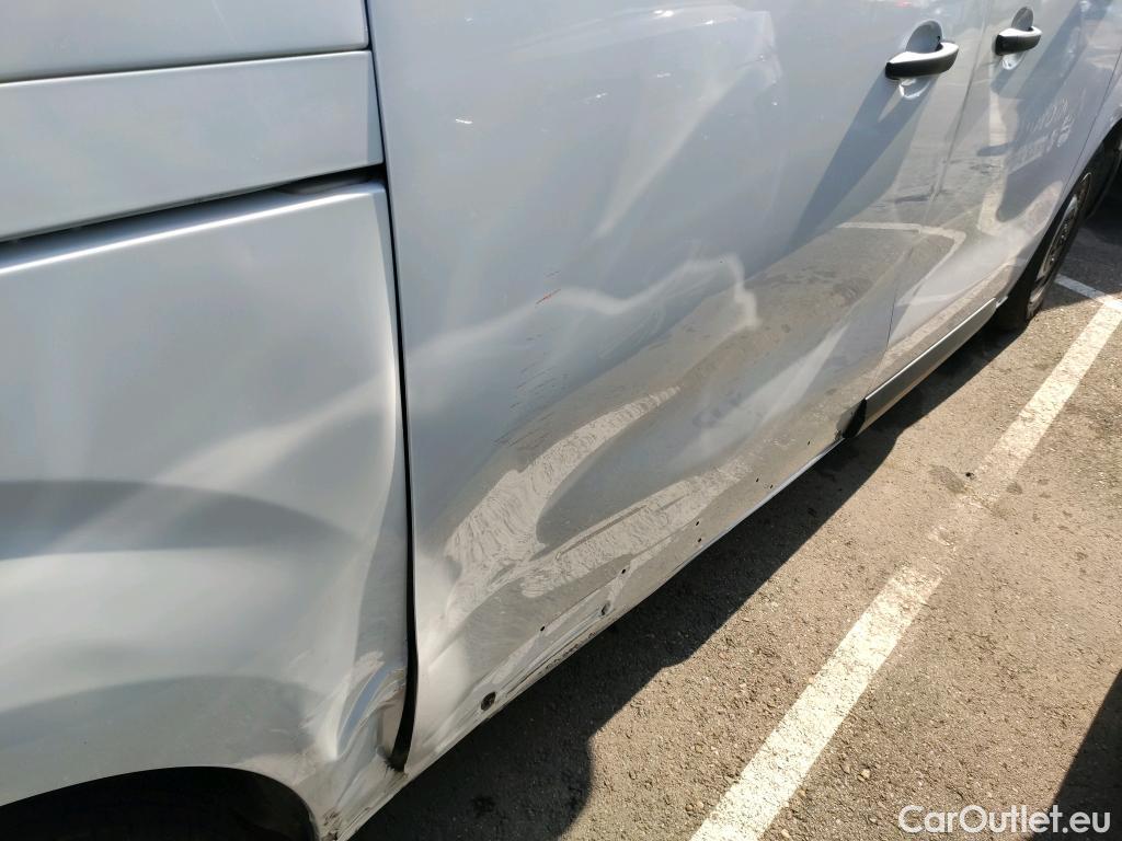  Toyota  Proace TOYOTA  / 2016 / 4P / furgón FU. MEDIO (L1) 2.0D 90kW COMFORT CARGA + #9