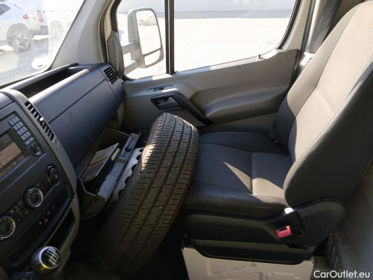  Volkswagen  Crafter  Camión Plataforma 50 Batalla Media 2.0 TDI 135CV MT6 E5 #9