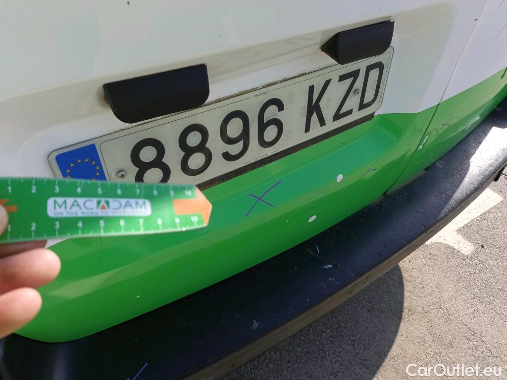  Toyota  Proace TOYOTA  / 2016 / 4P / furgón 2.0D 120CV BUSINESS 1PL 2PT L1 #24