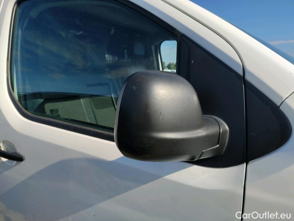  Toyota  Proace TOYOTA  / 2016 / 4P / furgón FU. MEDIO (L1) 2.0D 90kW COMFORT CARGA + #49