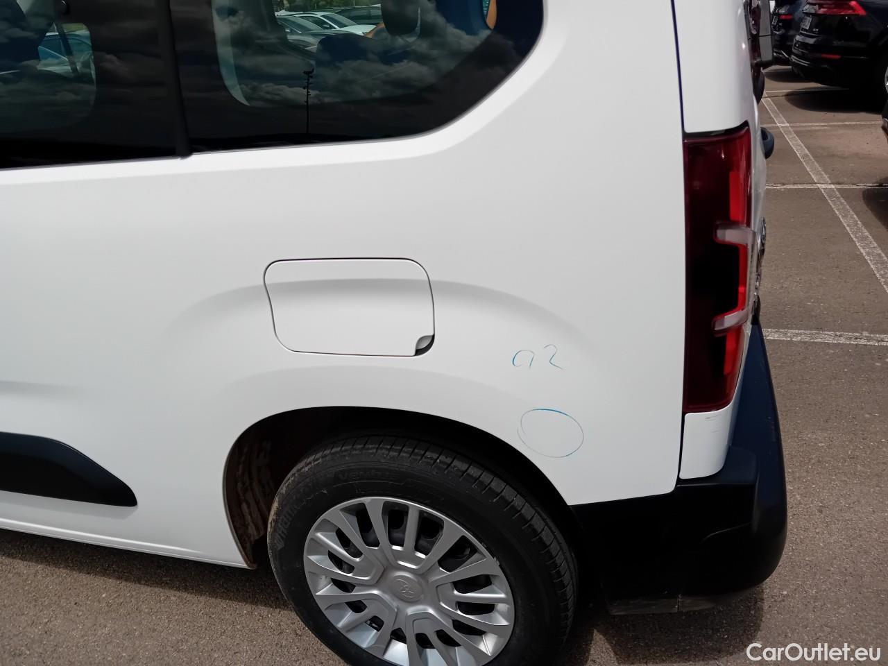  Toyota  Proace TOYOTA  City / 2020 / 4P / combi 1.5D 75kW (100CV) GX L1 #15