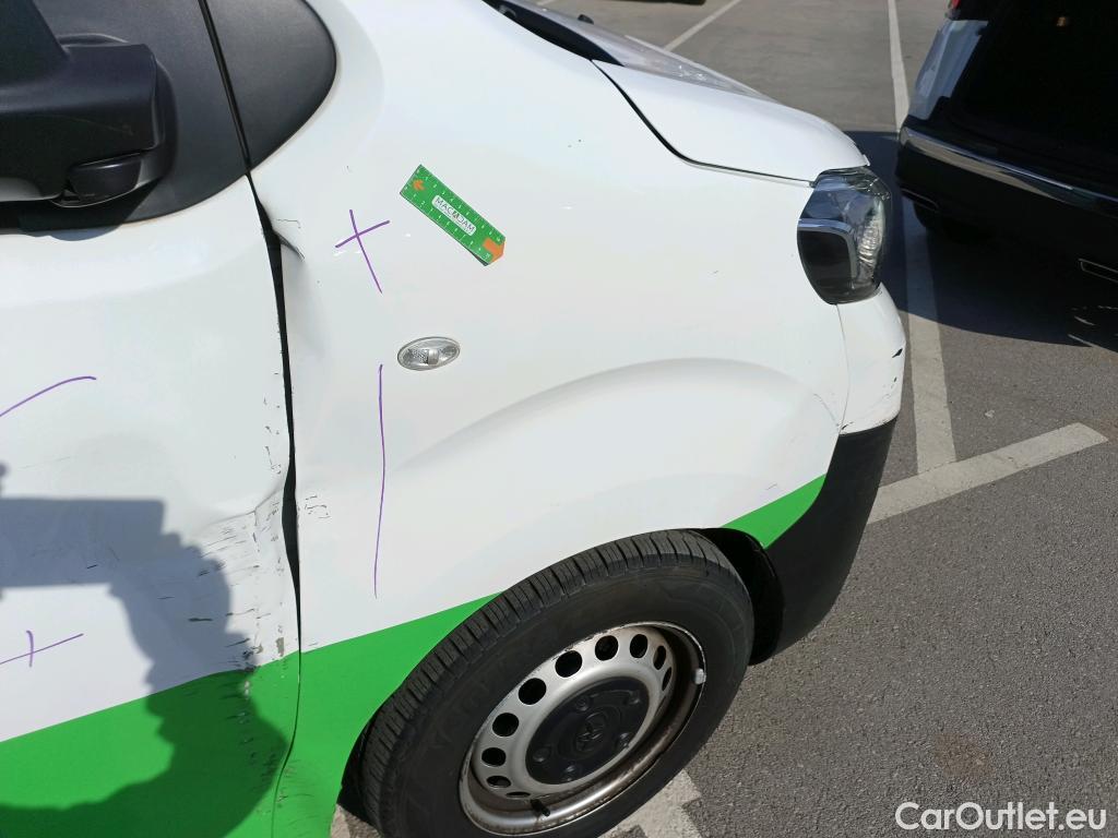  Toyota  Proace TOYOTA  / 2016 / 4P / furgón 2.0D 120CV BUSINESS 1PL 2PT L1 #3