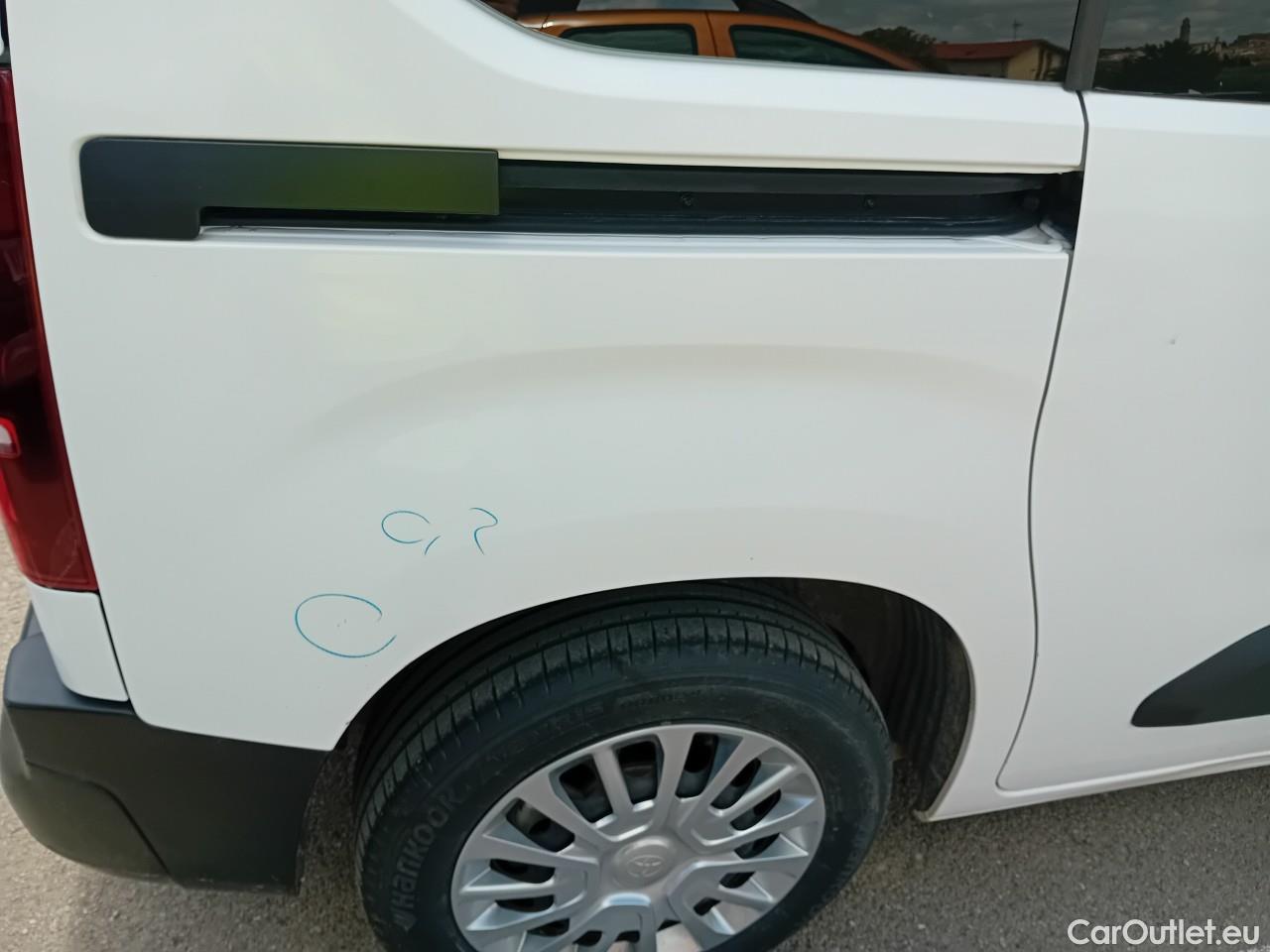  Toyota  Proace TOYOTA  City / 2020 / 4P / combi 1.5D 75kW (100CV) GX L1 #30