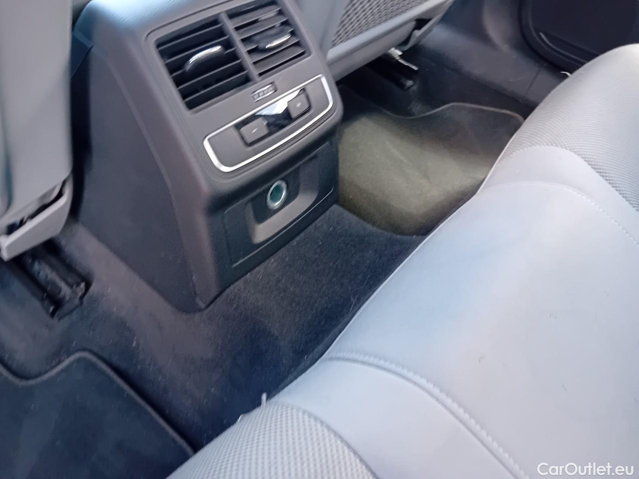  Audi  A4  Berlina 35 TDI advanced 2.0 TDI 165CV AT7 E6d #5