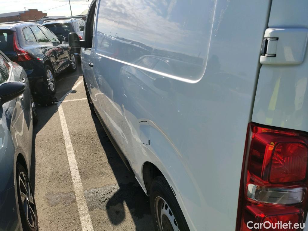  Toyota  Proace TOYOTA  / 2016 / 4P / furgón FU. MEDIO (L1) 2.0D 90kW COMFORT CARGA + #6