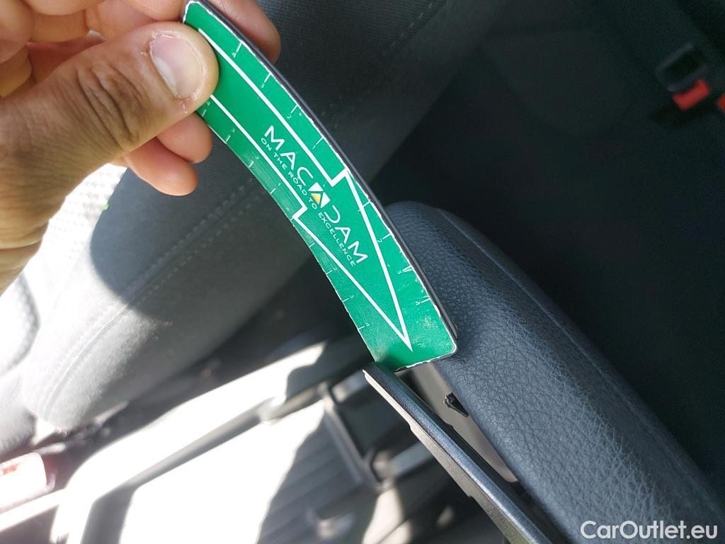  Bmw  X1 BMW  / 2019 / 5P / todoterreno sDrive16dA Business #29
