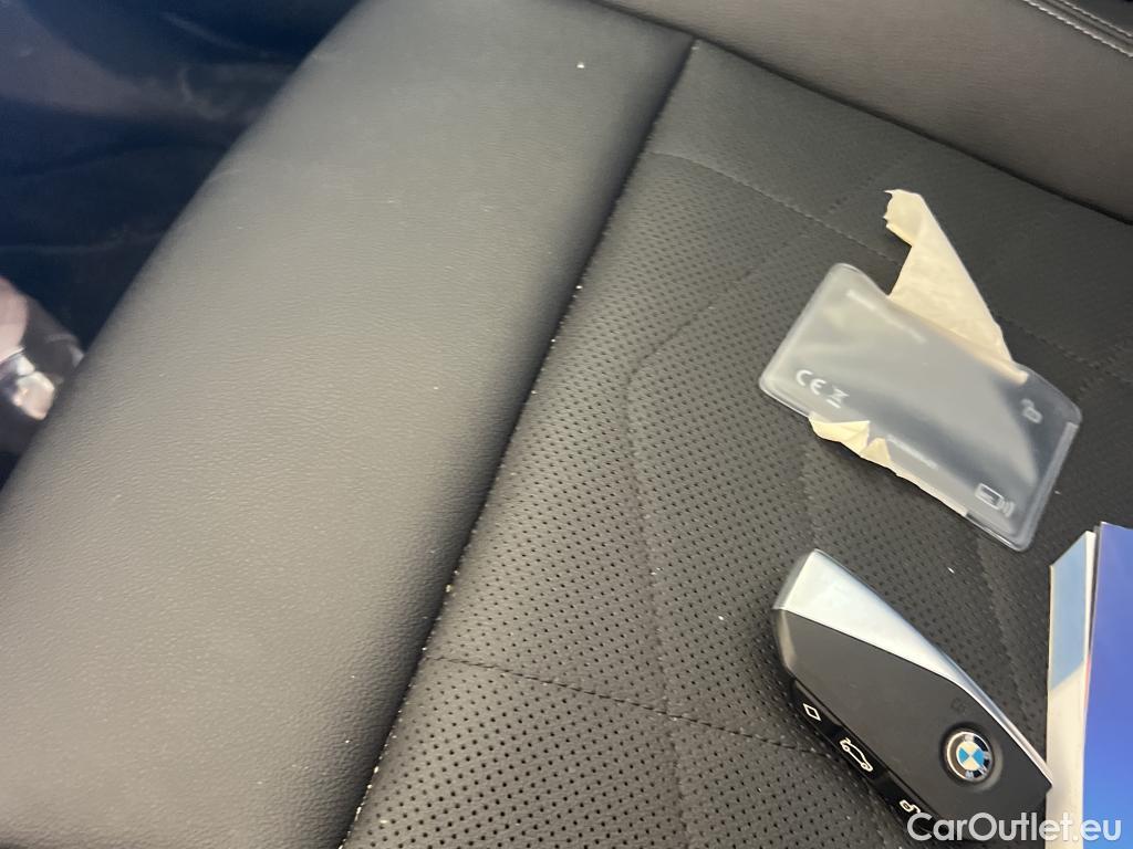  Land Rover  Discovery BMW X1 / 2022 / 5P / todoterreno sDrive18d #14