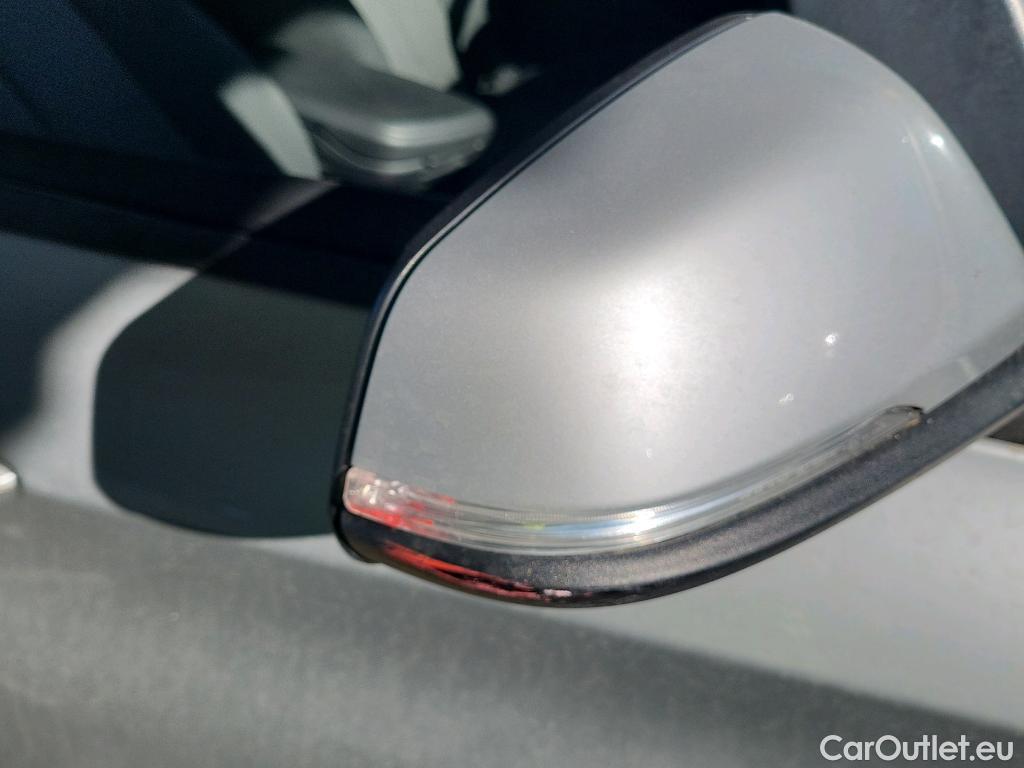  Bmw  Serie 2 BMW  Active Tourer/2018/5P/monovolumen compacto 218d Business #22