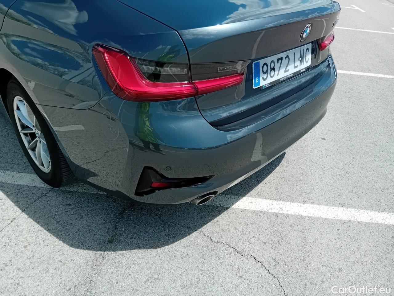  Bmw  Serie 3  Lim 318d 2.0 150CV AT8 E6dT #13
