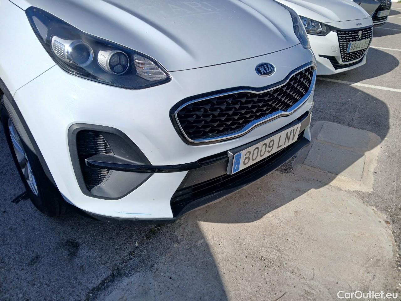  KIA  Sportage KIA  / 2018 / 5P / todoterreno 1.6 MHEV Concept 100kW (136CV) 4x2 #2