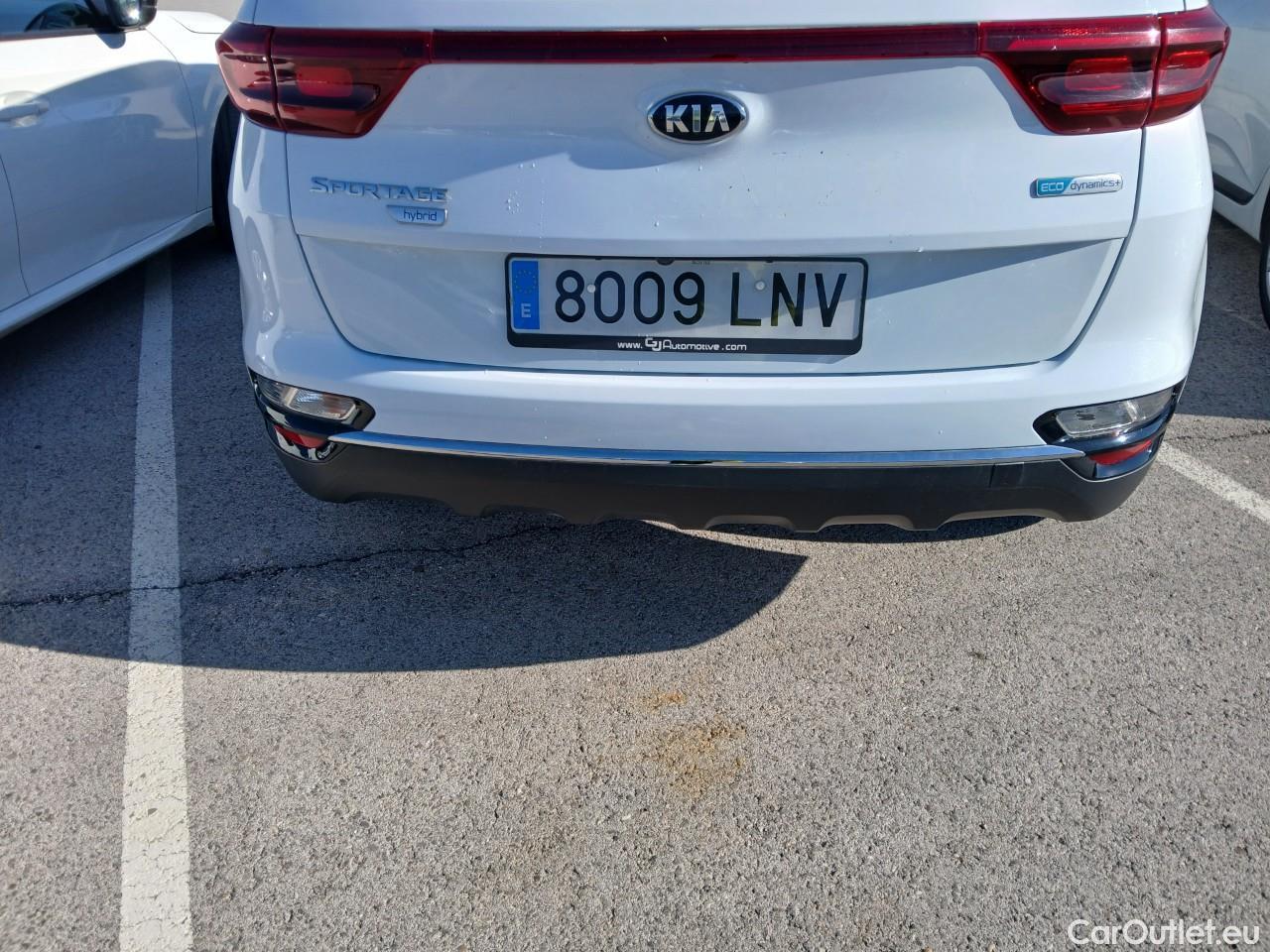  KIA  Sportage KIA  / 2018 / 5P / todoterreno 1.6 MHEV Concept 100kW (136CV) 4x2 #18