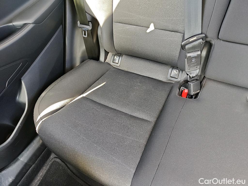  Hyundai  Tucson HYUNDAI  / 2018 / 5P / todoterreno  CRDI 1.6 116 CV 48V 4X2 SLE(SP)(SL) #35